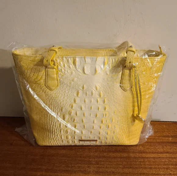Brahmin Sunbeam Medium Misha Tote & Ady Wallet - Picture 14 of 14
